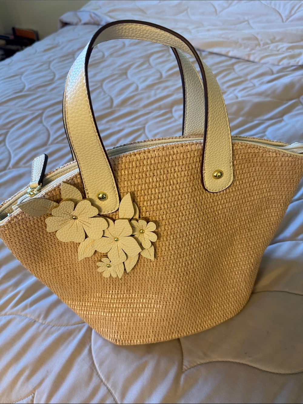 Liz Claiborne Tan Woven Tote with Cream Leather Floral Appliqué